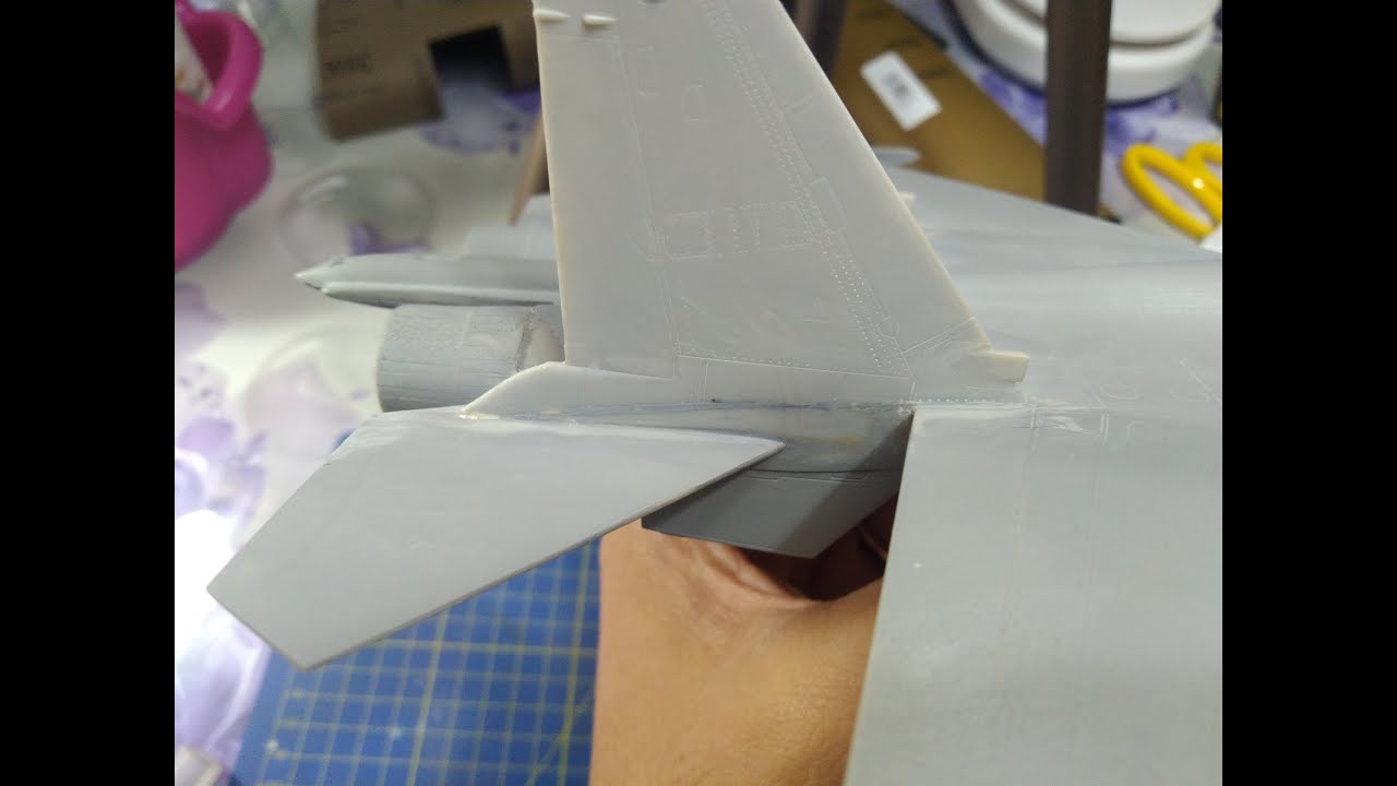 Stucco Tamiya Grey Putty: come utilizzarlo.