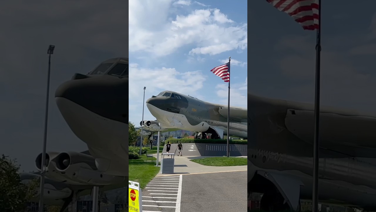 B-52 Stratofortress: The Iconic Strategic Bomber #B52 #AviationHistory