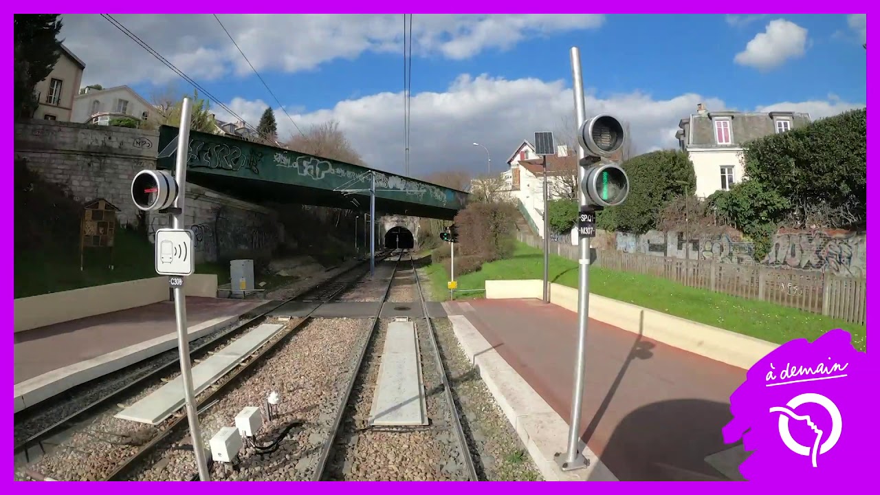 En cabine sur la ligne T2 | RATP