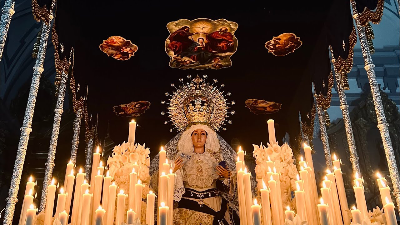Salida María Stma. Consuelo de las Tristezas 