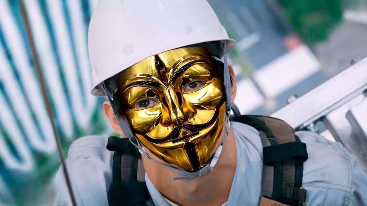 1 Pobre Friki Hacker + 1 Casanova Crean una Sexy A.I que Imprime Trillones De Dólares