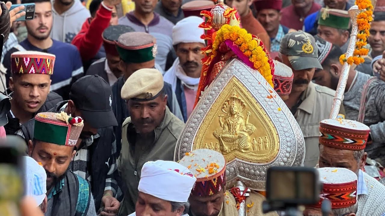 छोटी काशी अंतर्राष्ट्रीय शिवरात्रि महोत्सव में पहुंचे बड़ा देव श्री कमरूनाग जी ❤️🙏 14 February 2026