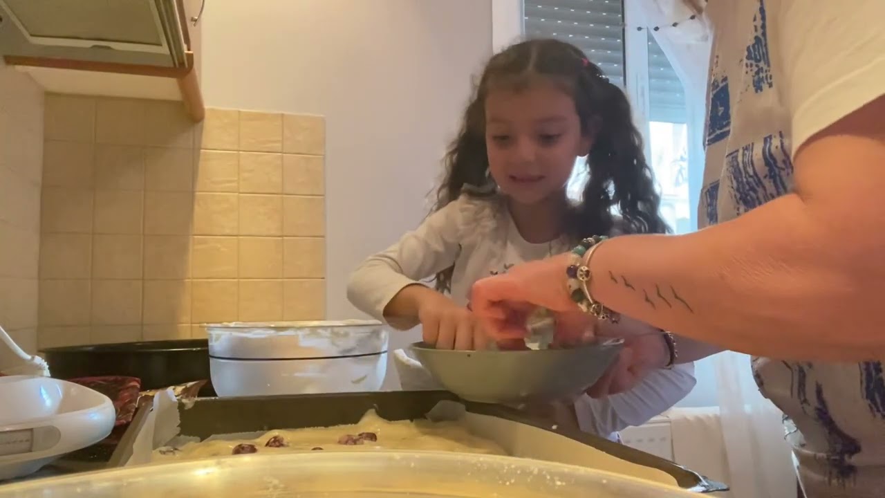 Пирог с черешни ‼️🍒🍒🍒Тесто получается как пушинка ❤️
