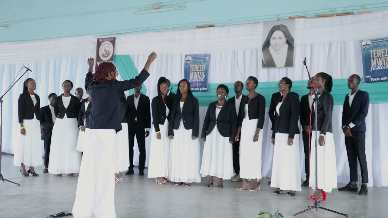 TWIGINE, Interprété par Chorale Saint Jean Bosco [Paroisse Ngagara]
