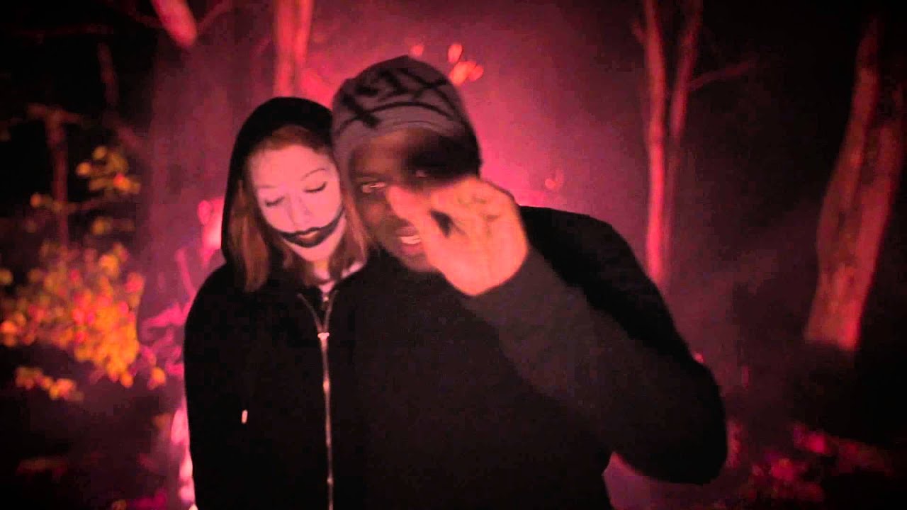 KNG - STRAIGHT OUTTA HELLS KITCHEN (OFFIZIELLES MUSIKVIDEO)