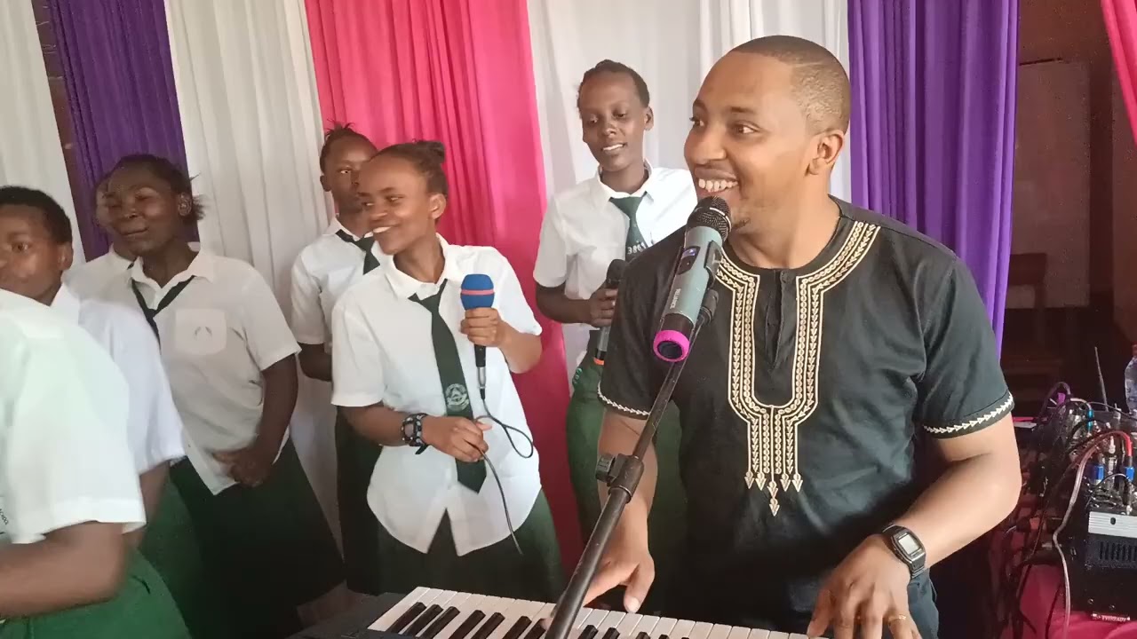 RARAKWA GIRLS WEEKEND CHALLENGE PRAISE AND WORSHIP 2022