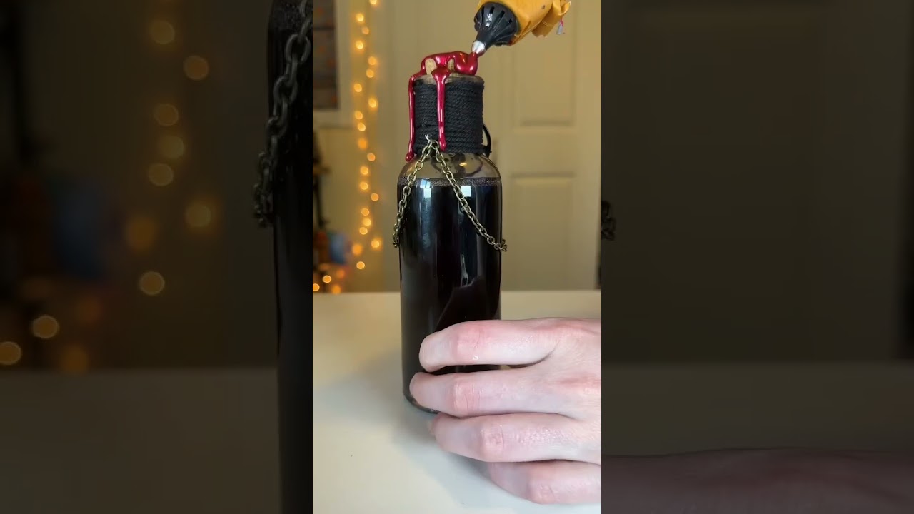 Making my Demon Blood decorative Halloween potion bottle! #apothecary #potions #potion #potioncraft