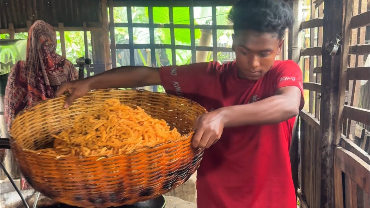 হাতের স্পর্শ ছাড়া মেশিনে ইউনিক স্টাইলে চানাচুর তৈরি -Amazing Chanachur making process 