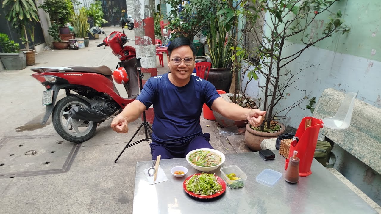 Không cưỡng lại Tô bún chả cá 