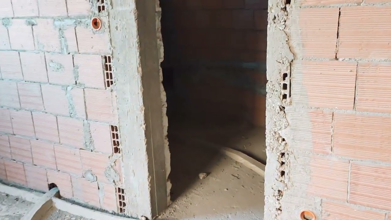 تامنصورت مراكش 🇲🇦 فيلا للبيع المساحة 230متر تيتر الثمن 90 مليون قابل للتفاوض الهاتف0662058964