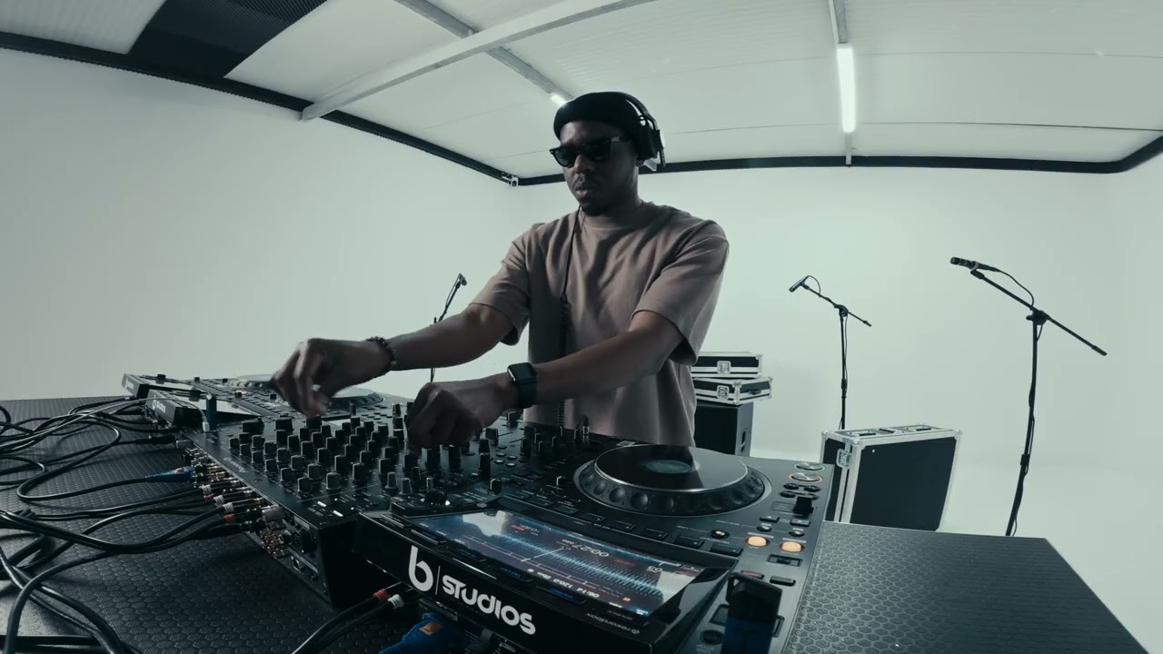 40D x Music Saveth! | EP: 001 ... (Live DJ Mix)