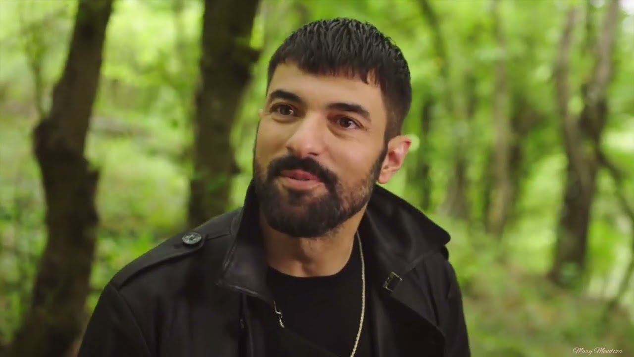Engin akyurek Tahir una llama de fuego 🔥