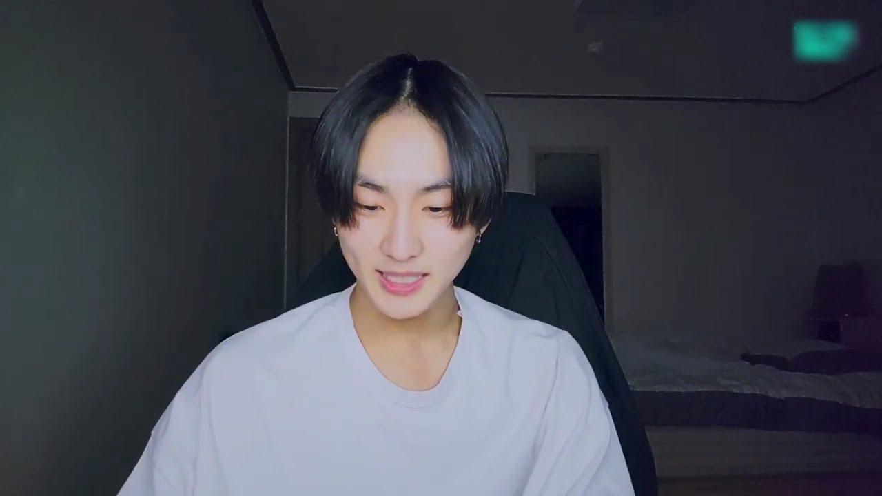 [MULTI SUB] ENHYPEN WEVERSE LIVE (2024.09.28) | 커몬 - JUNGWON LIVE