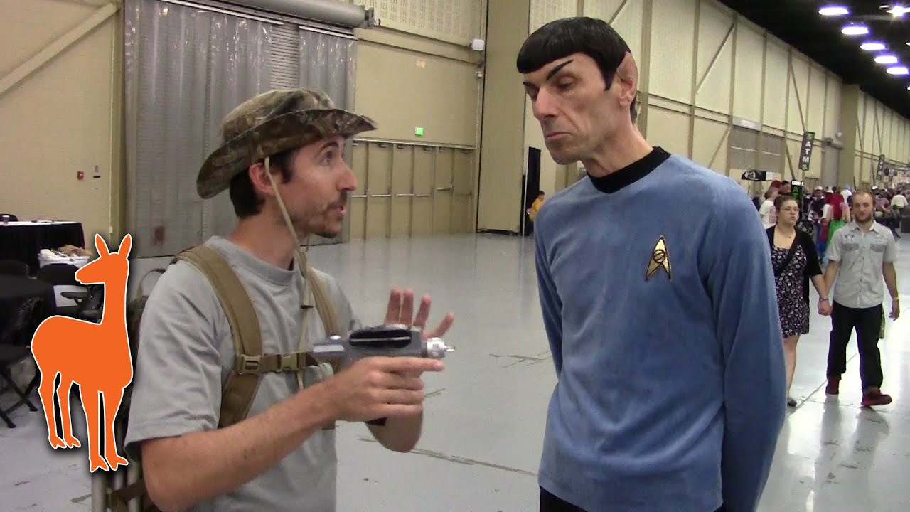 Cosplay Weapons & Gear at Comic Con 2015: Spock from Star Trek vs. The Social Regressive