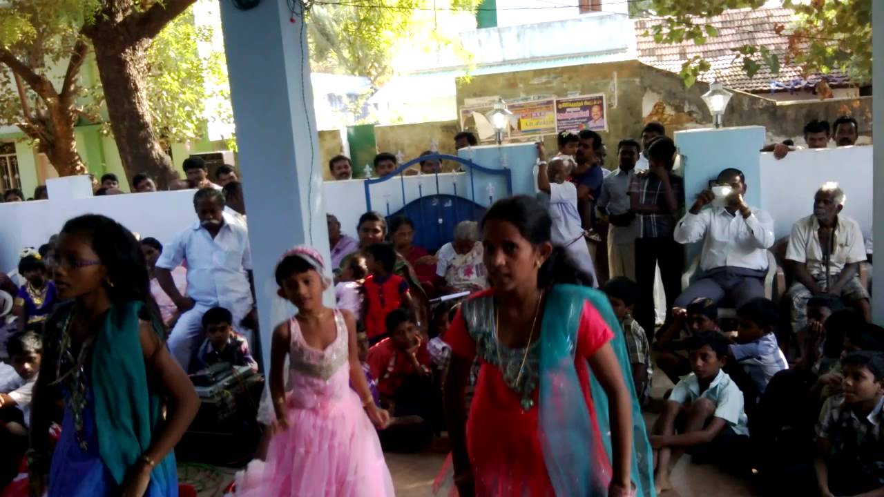 MUDALUR IYER SANDEEPU CUTE KUTTYS DANCE 1