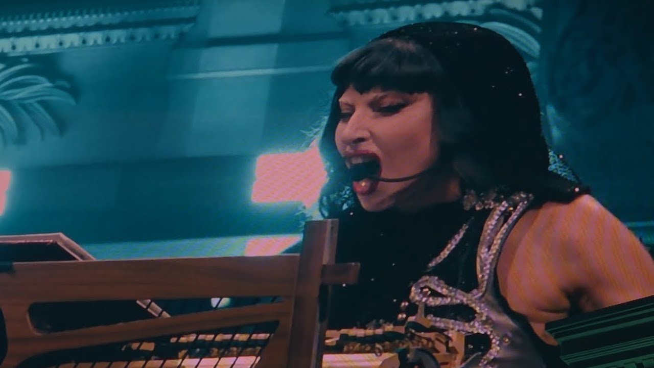 Lady Gaga - Come to mama (Barcelona 2025)