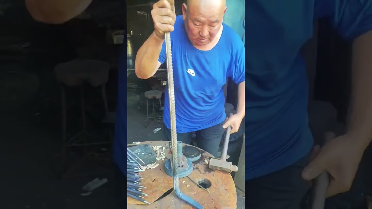 The process of making iron crowbar- Good tools and machinery can increase work efficiency
