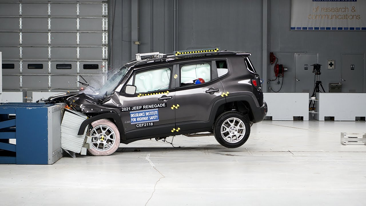 2021 Jeep Renegade updated moderate overlap front IIHS crash test