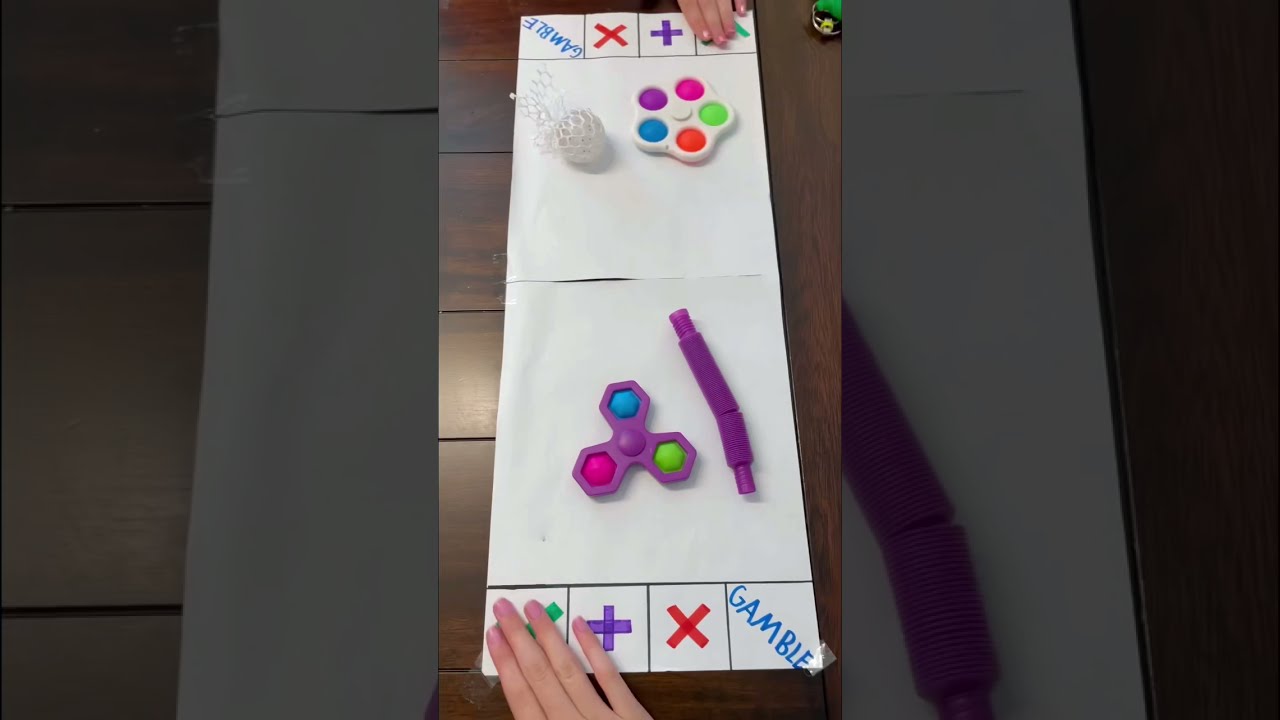 FIDGET TRADING WITH MY SISTER! ✅❌ #fidgettoys #fidgettrading #tiktok #fidget