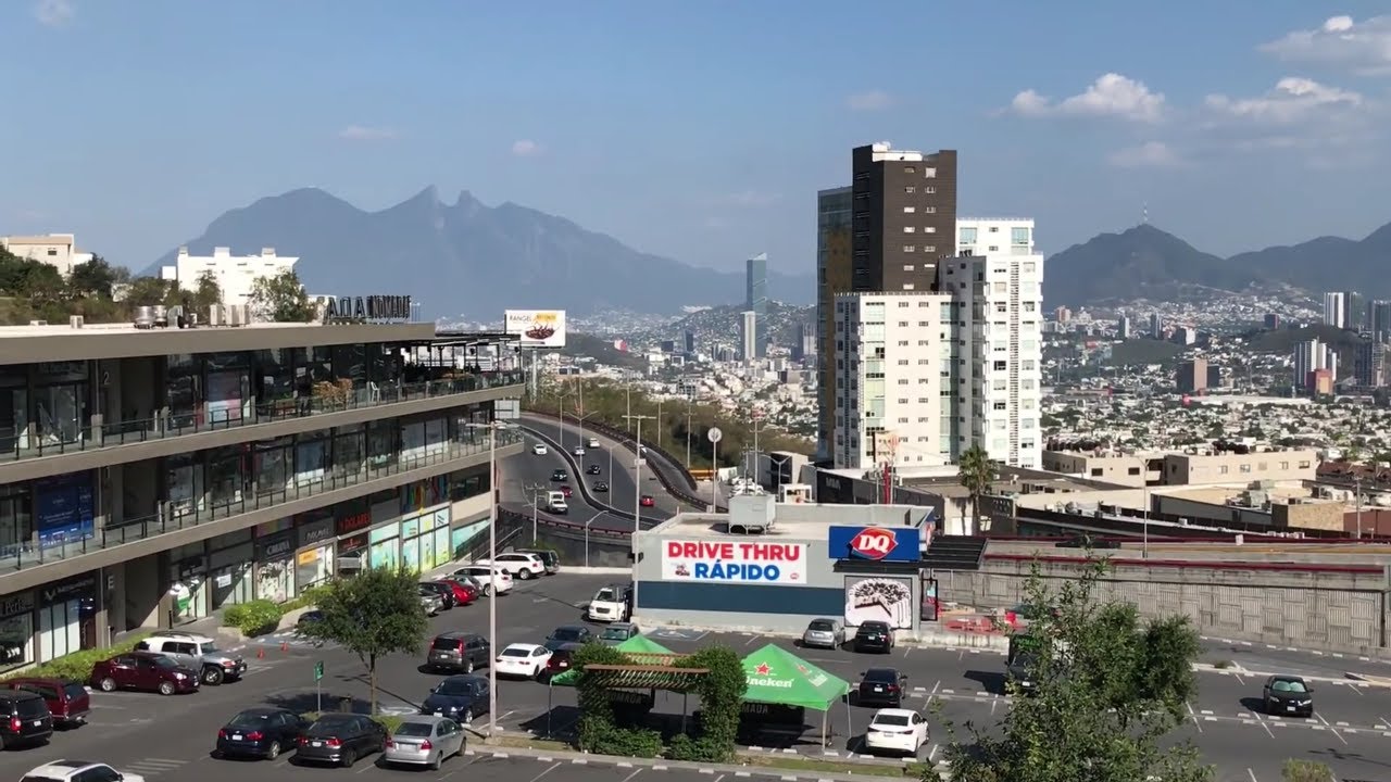 Uff! ¡Que VISTA más ESPLENDOROSA de Monterrey desde San Jerónimo! 🏨 ⛅