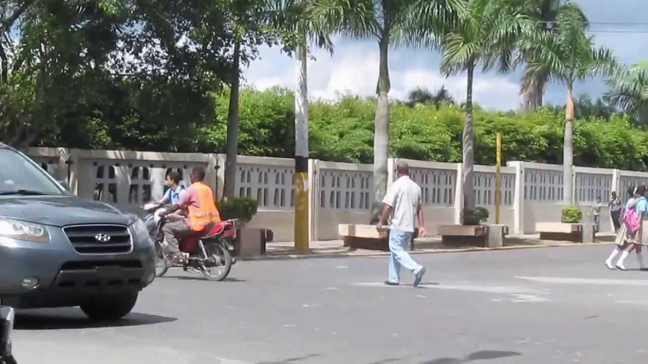 Dominican Republic: Streets of Higuey