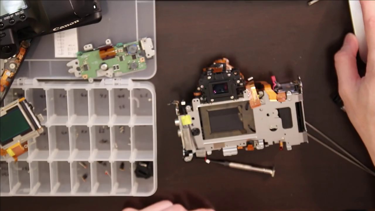 Canon EOS 5D Mark II Disassembly