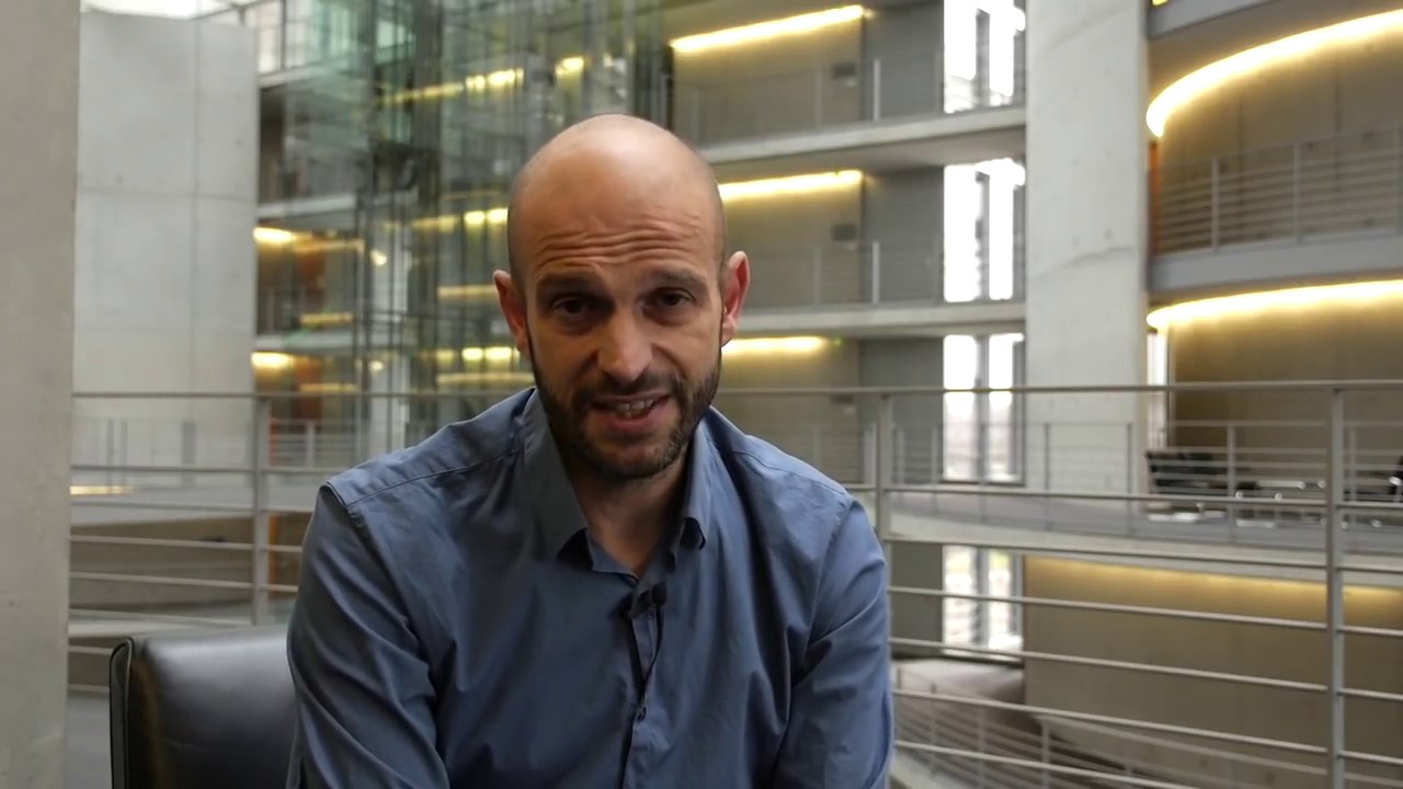 Marco B&uuml;low zu den Reaktionen auf den SPD Austritt