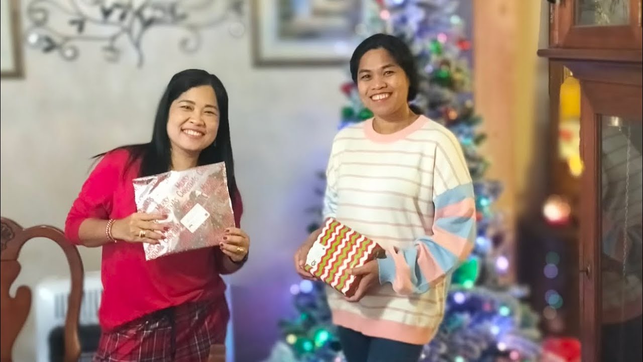Бет распаковывает свои рождественские подарки 2025 года 🎁 🇺🇸 Так счастлива | Жизненный путь Мелз