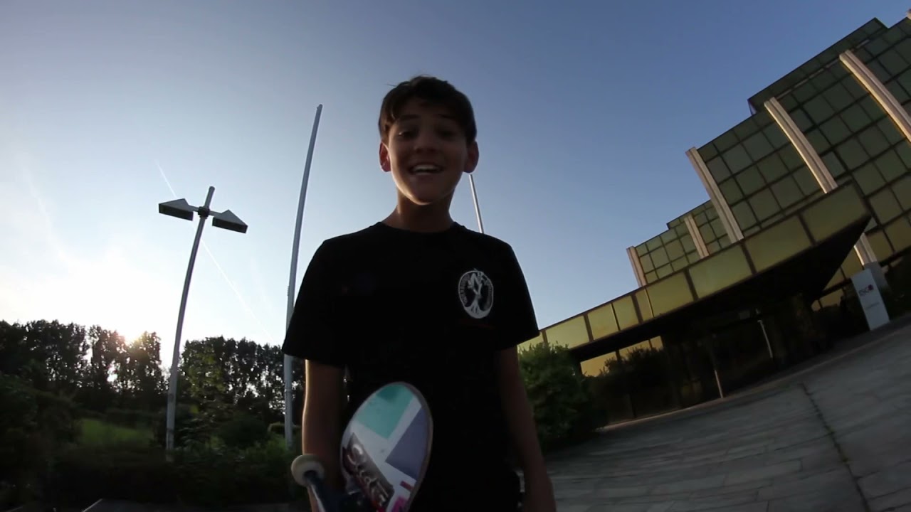 Mario Todorov Slider the Boardshop Welcome Clip