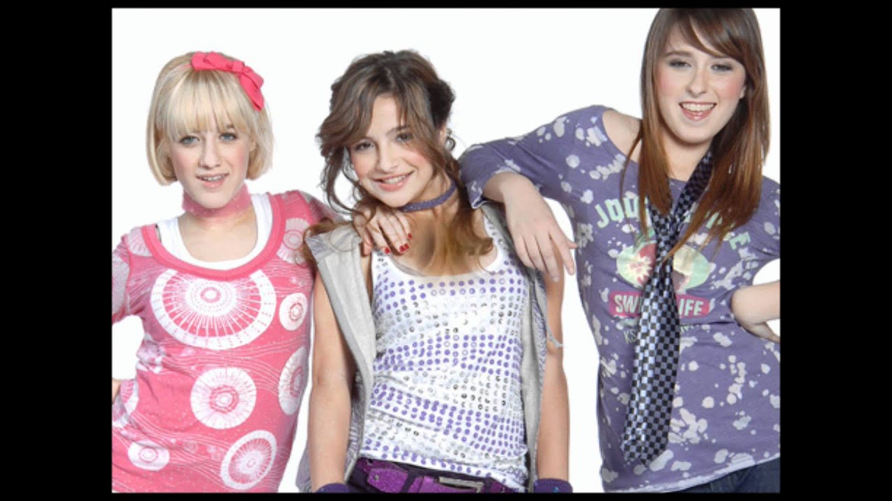 Las Divinas VS Las Populares