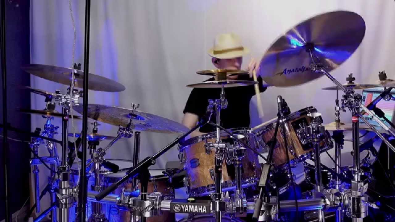 Island Magic (Dave Weckl/Jay Oliver) played by Matthias Knorr