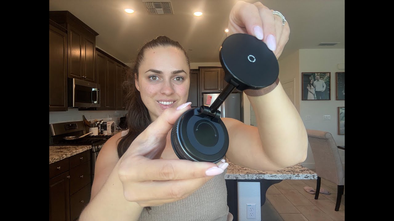 Vacuum suction magnetic phone holder