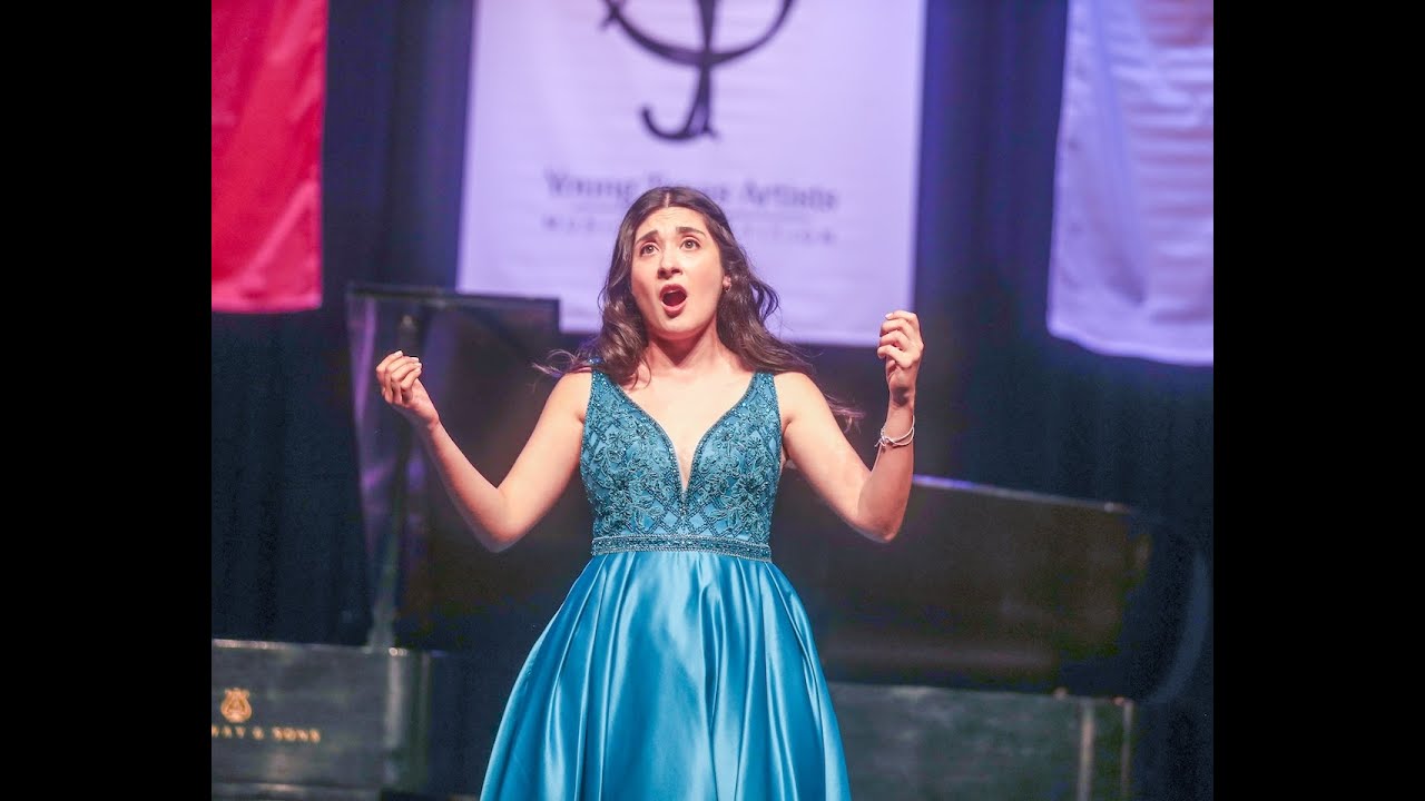 Soprano Hannah Moreno - 2025 YTA Silver Medalist