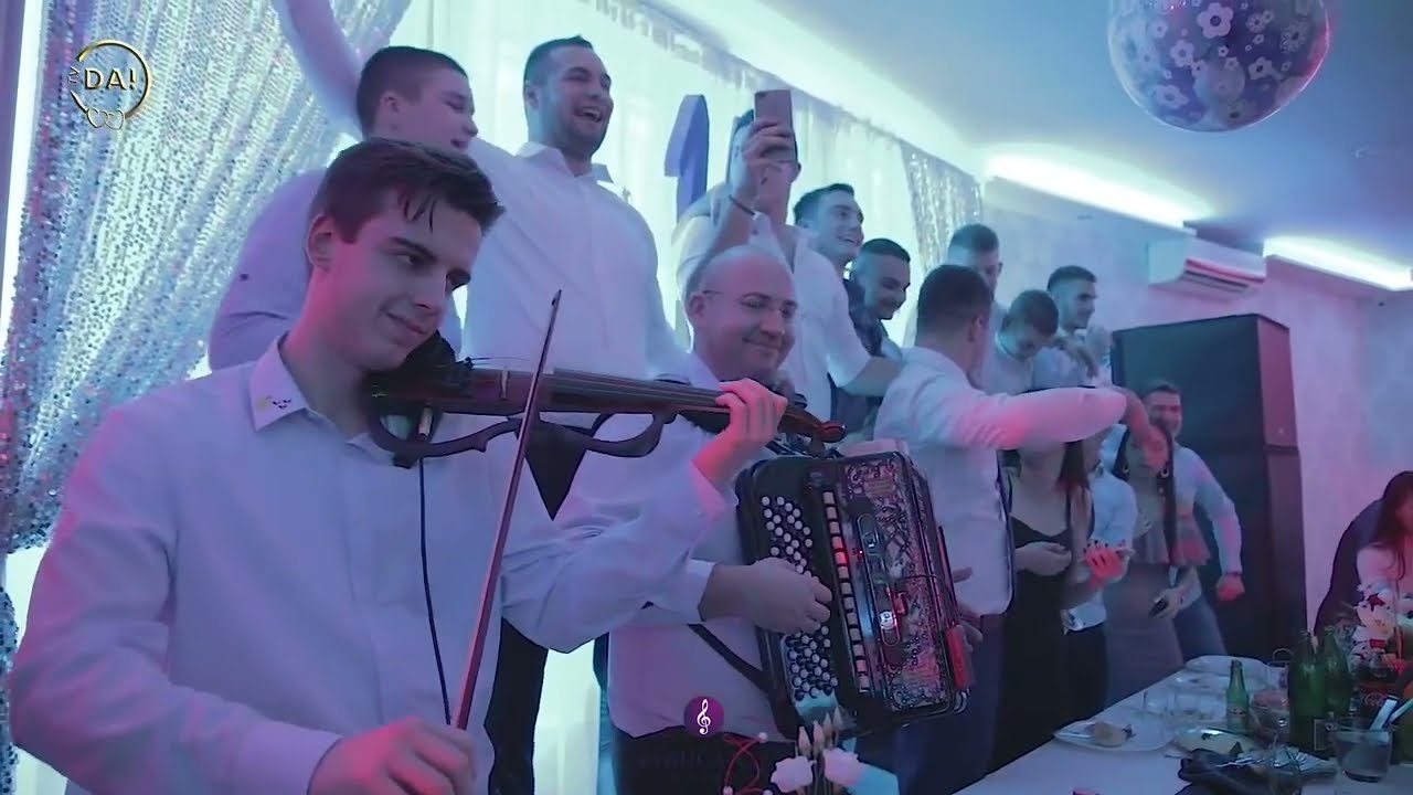 Jabucanac - MARS NA DRINU - (LIVE) - Produkcija Kruna