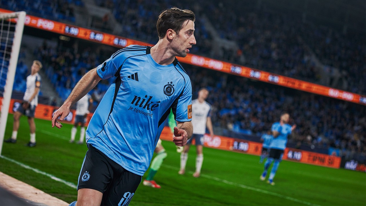 ZOSTRIH | &Scaron;K Slovan Bratislava &ndash; FK Železiarne Podbrezov&aacute; 2:0