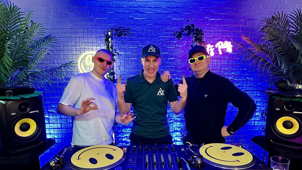 Xoni On Air #episode403  Dance 2 Disco  / DJ Inox