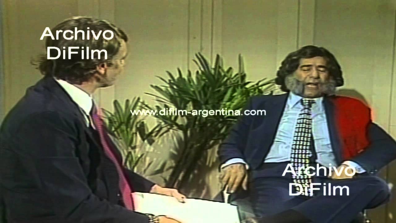 Mario Sapag en sketch imitando a Carlos Saul Menem 1989