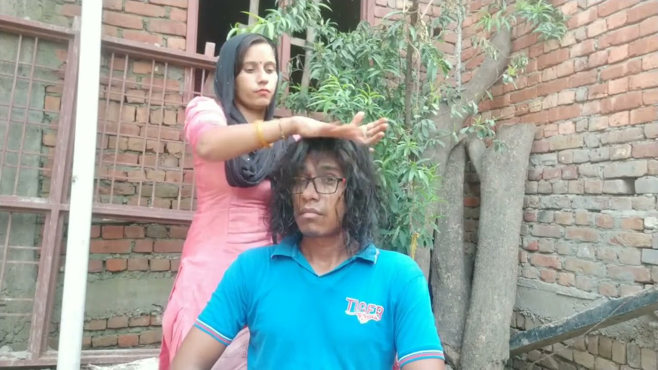Crazy Cosmic Indian Head Massage?! 🇮🇳  / Head Massage By Pinky Barbar