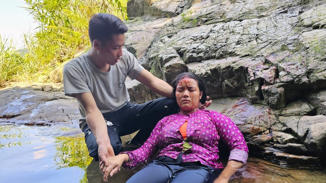 When the husband met Ly Thi My in critical condition, life and death were still unknown