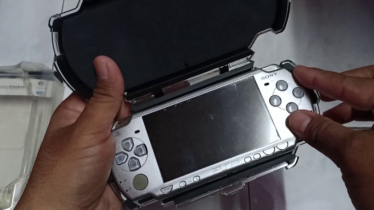 Unbox dan Review Logitech Playgear Pocket Psp case for 1000,2000,3000