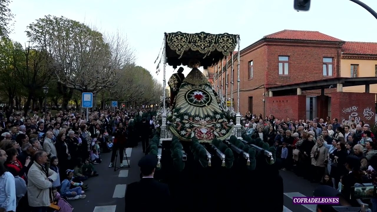 [HD] SEMANA SANTA 2023 - PROCESIÓN DE LAS MARIAS - SALIDA MARIA DEL DULCE NOMBRE CON SAN JUAN.