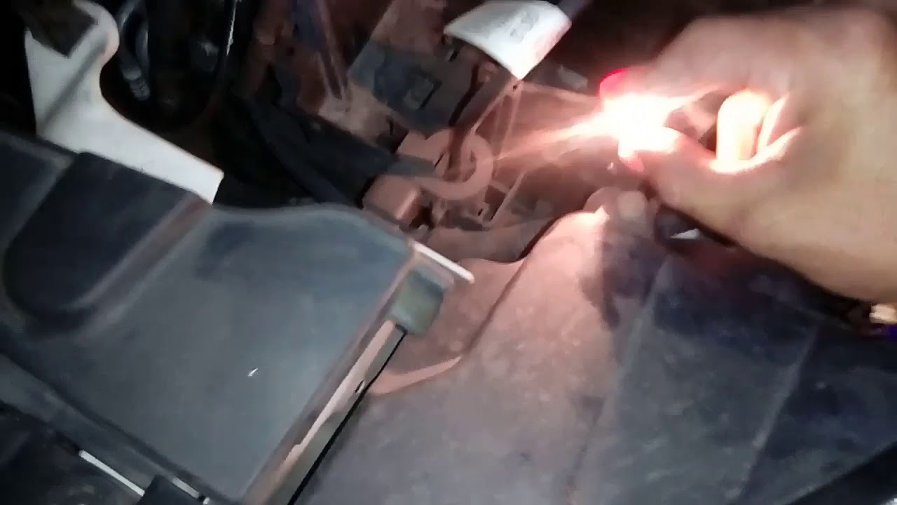 Leds a los cuartos y luz de placa del Cruze! | Luis Her
