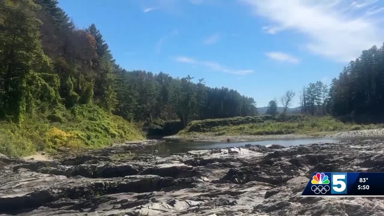 Visitors of Quechee Gorge notice drought impacts