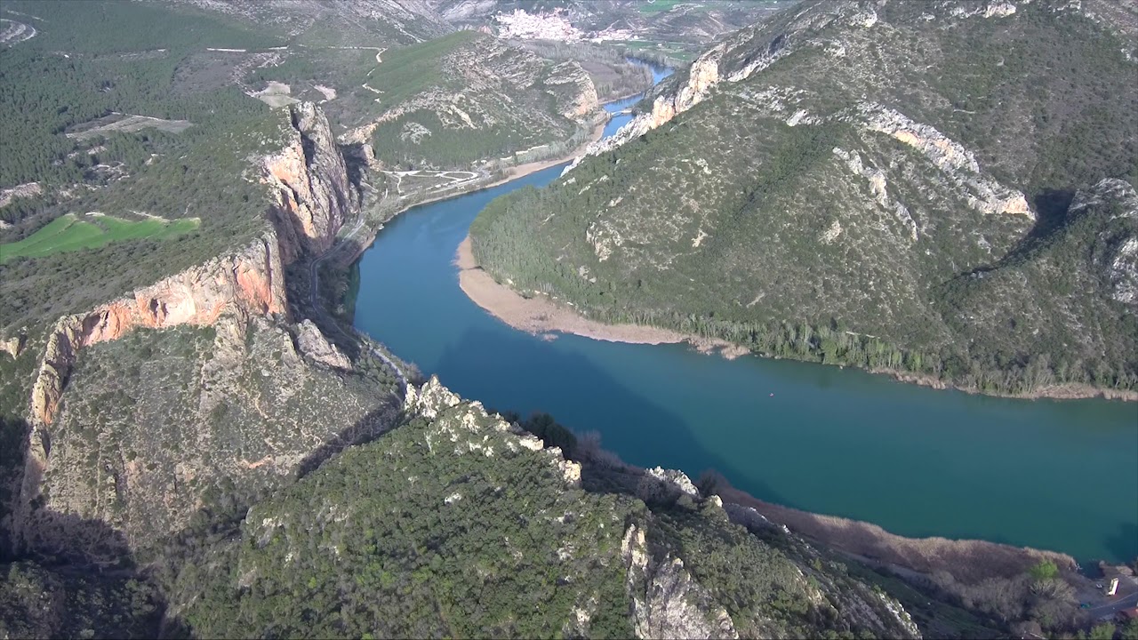 Sant Lloren&ccedil; de Montgai - 4k