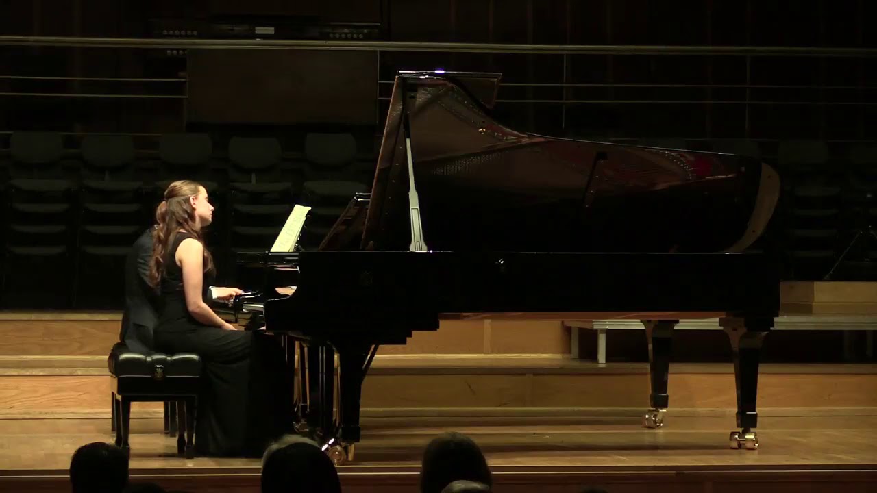 20 7  Chopin Konzert e moll 1 Satz Maria von Knebel