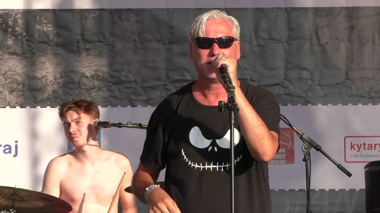 Helmutova stříkačka, Helmut se nudí, festival MikuLove, Mikulov, 27. 8. 2022