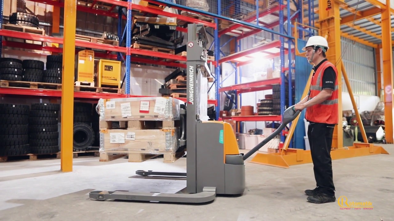 Xe n&acirc;ng điện tầm thấp d&ugrave;ng cho người đi bộ EJC B12n