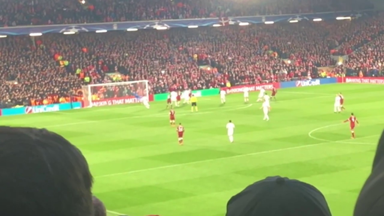 CRAZY FAN REACTION!! Liverpool vs Roma Highlights 2018