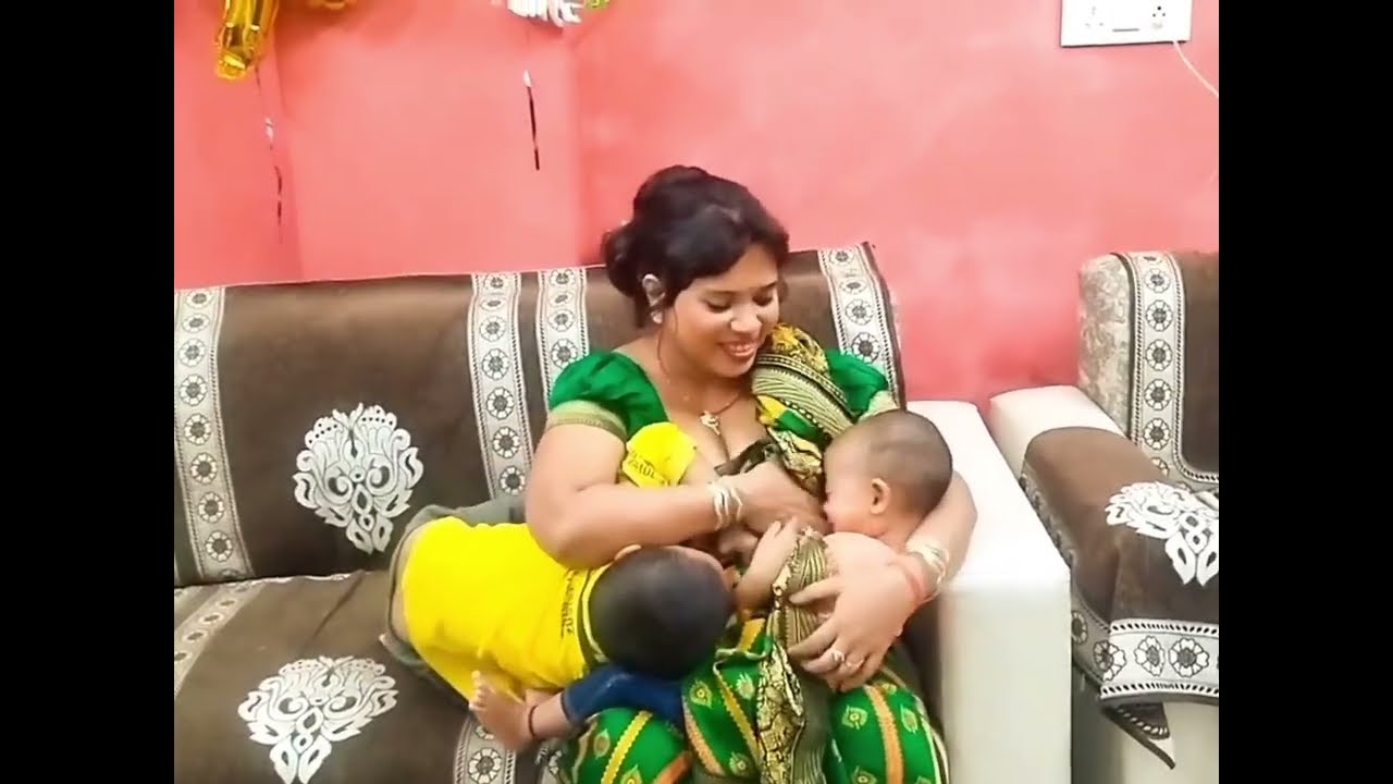 💖 A Beautiful Morning of Love & Bonding – Single Mom & Her Baby’s Precious Moments 🌅
