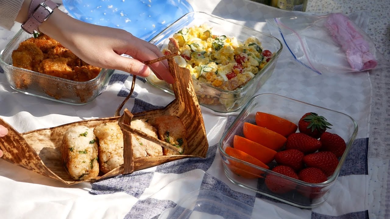 Hanami Cherry Blossom Picnic(Hanami Bento)花見弁当
